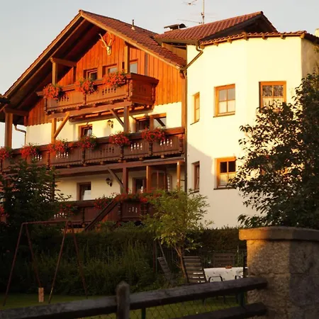 In Ludwigsreut Mit Terrasse- Garten Und Grill By Interhome Appartamento *